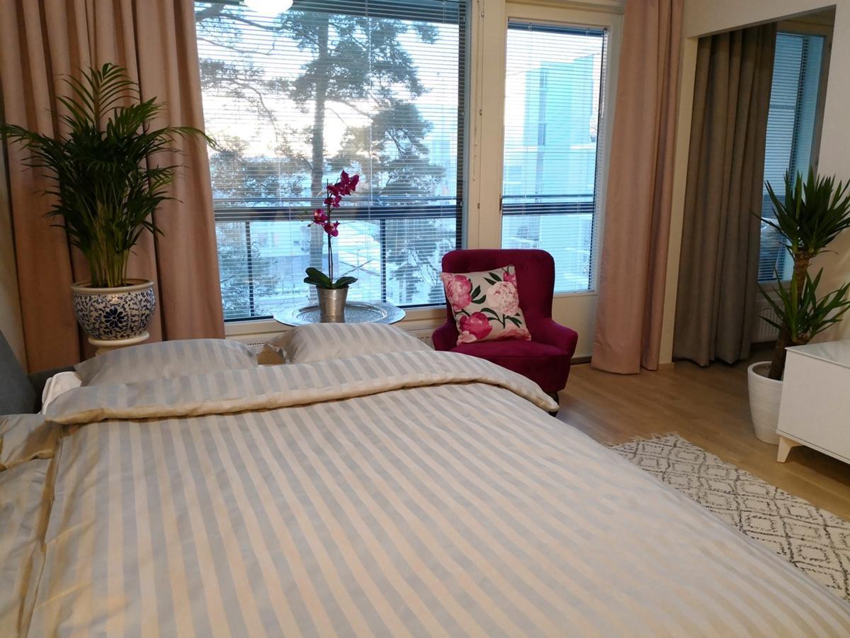 Charming Pine View Apartment Vantaa Dış mekan fotoğraf